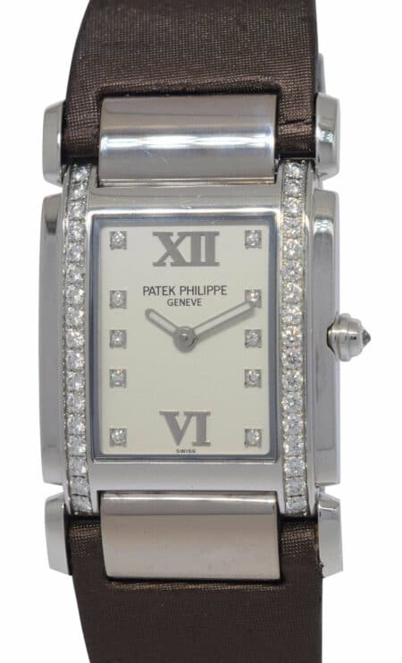 Patek Philippe Twenty~4 18k White Gold Diamond Ladies Watch 24 B/P '02 4920G-010