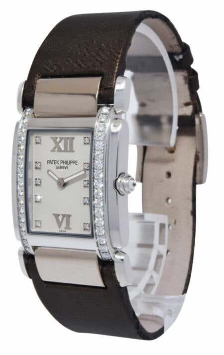 Patek Philippe Twenty~4 18k White Gold Diamond Ladies Watch 24 B/P '02 4920G-010