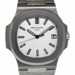 Patek Philippe Nautilus 5711 Steel Silver Dial Mens Watch B/P '16 5711/1A