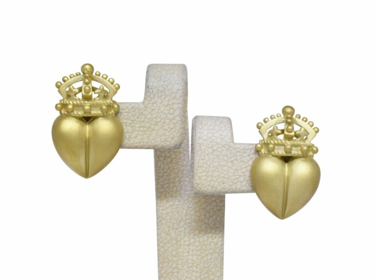 Kieselstein Cord Iconic Heart 
Crown 18k Yellow Gold Earrings 1987