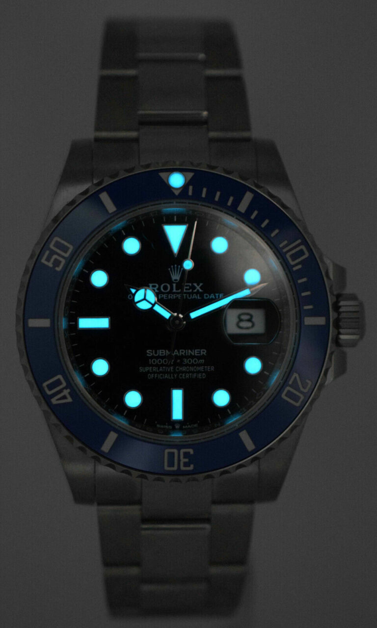 NEW Rolex "Smurf" Submariner 18K White Gold Blue Ceramic Watch '23 B/P 126619LB