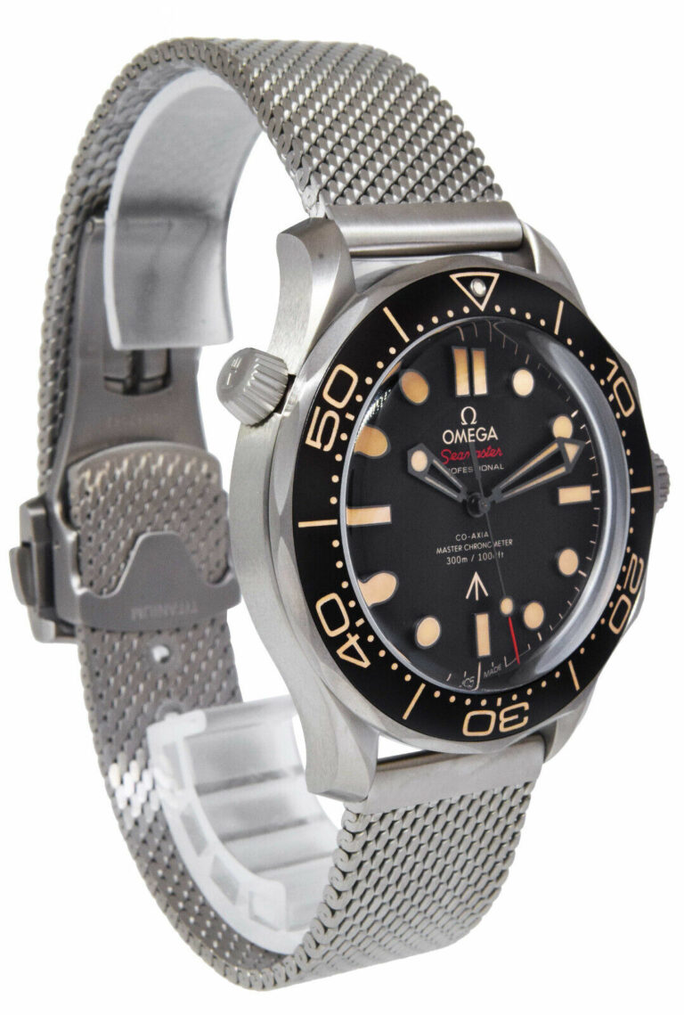 NEW Seamaster Diver 300m 007 Edition Titanium 42mm Watch B/P 210.90.42.20.01.001