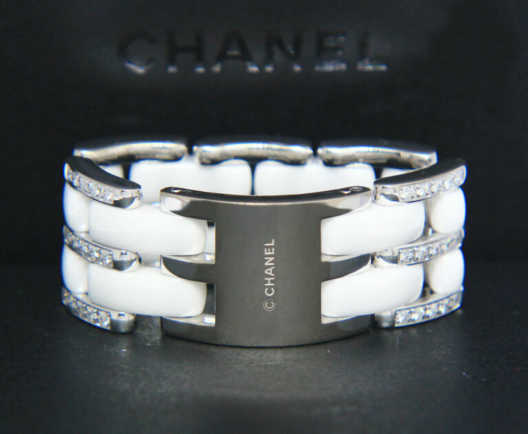 Chanel Ultra Wide 18k White Gold Diamond White Ceramic Ring Size 62 +Box J2645