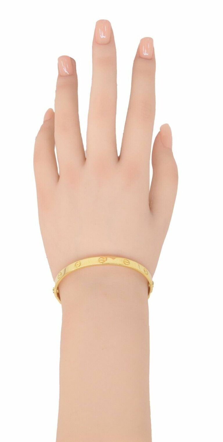 Cartier Love Bracelet 18k Yellow Gold Size 18 w Pouch