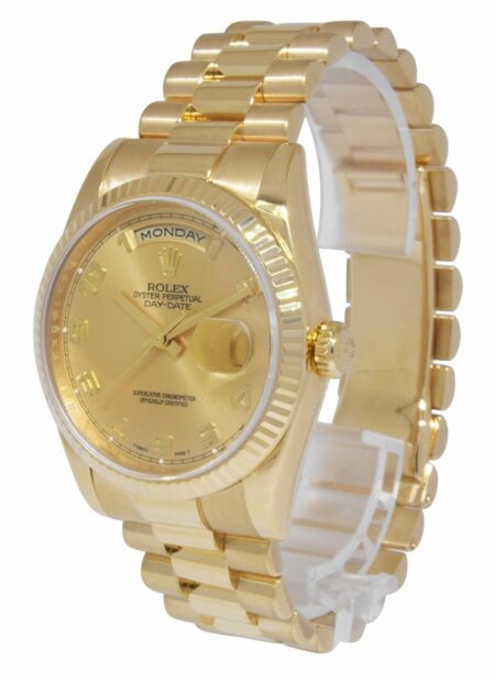 Rolex Day-Date President 18k Yellow Gold Champagne Dial Mens 36mm Watch Z 118238