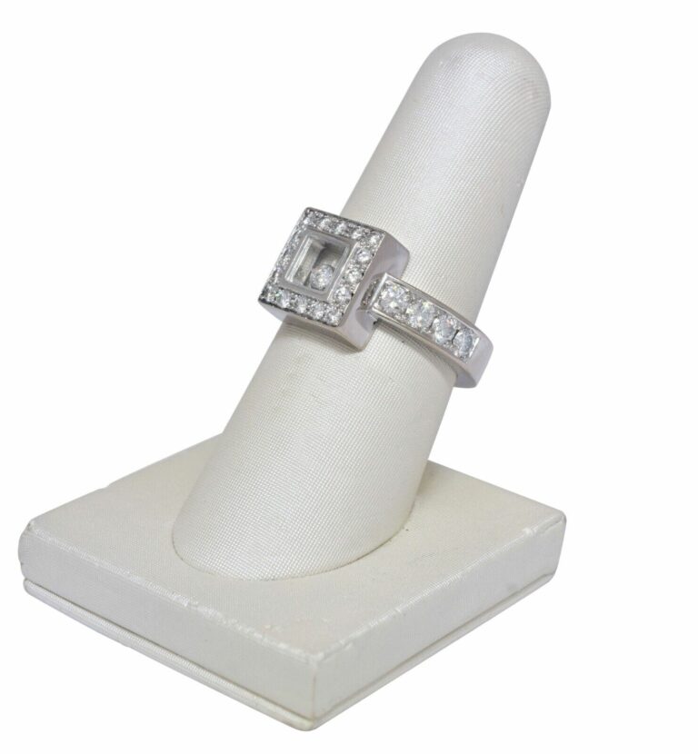 Chopard Happy Diamonds Square 18k White Gold Ring Size 6 82/2939-20