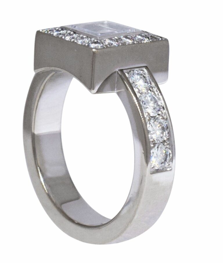 Chopard Happy Diamonds Square 18k White Gold Ring Size 6 82/2939-20