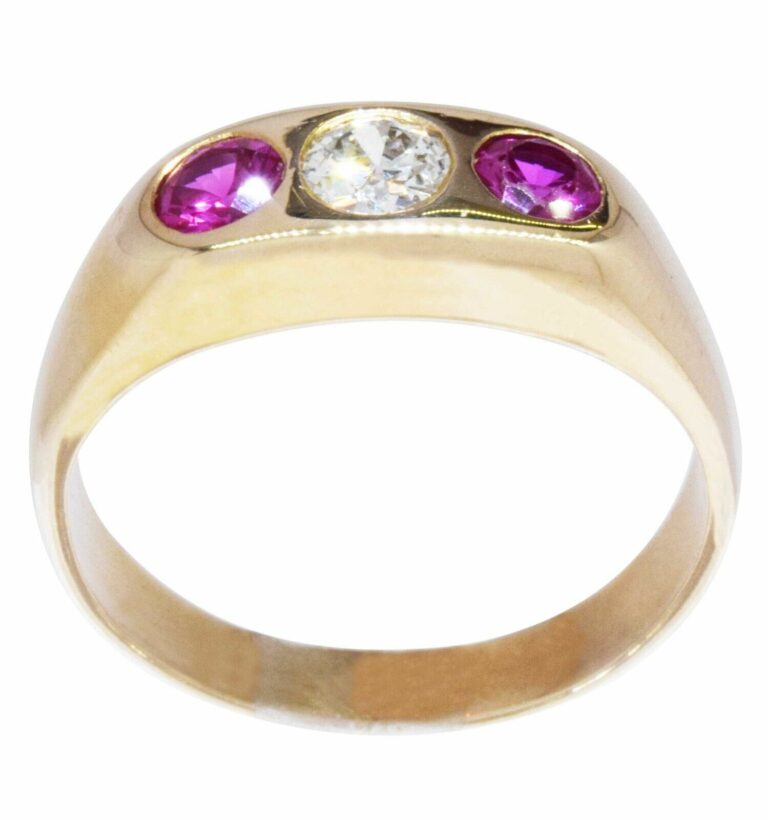 14K Yellow Gold Round Mine Cut Diamond 
Ruby Ring Size 10