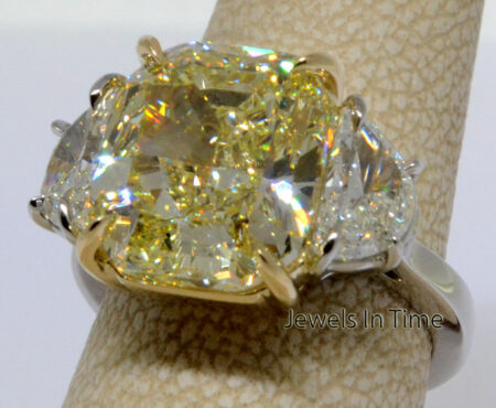 9.03 Carat Fancy Yellow Diamond Ring Platinum 
18k Gold GIA Certificate  Size 6