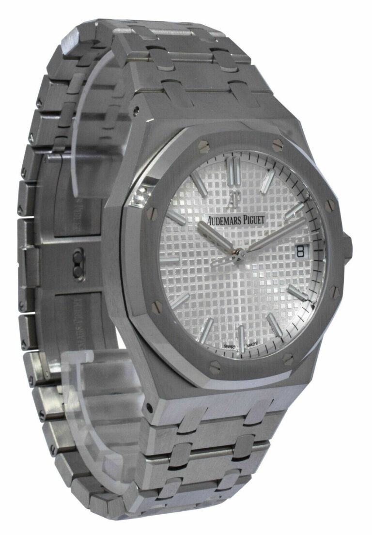 Audemars Piguet Royal Oak 41 Mens Silver Dial Watch B/P 15500ST.OO.1220ST.04