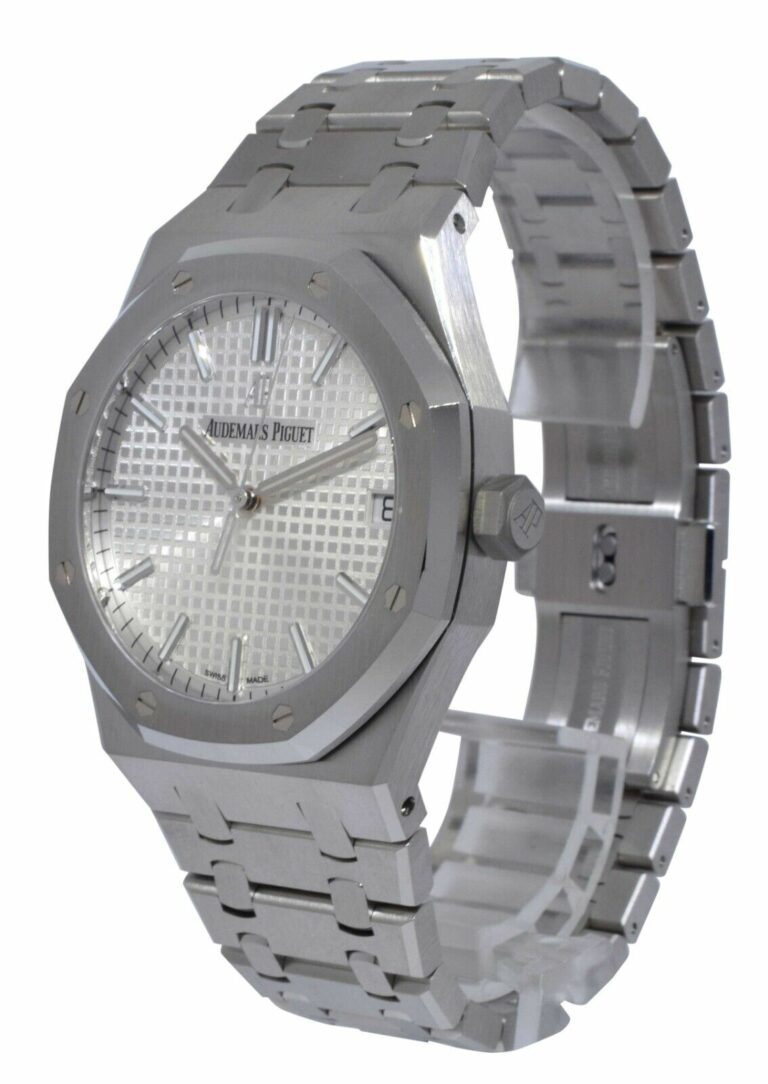 Audemars Piguet Royal Oak 41 Mens Silver Dial Watch B/P 15500ST.OO.1220ST.04