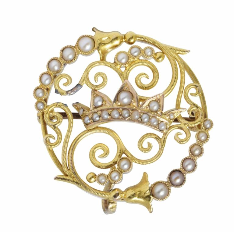 18K Yellow Gold Seed Pearl Brooch Crown Design