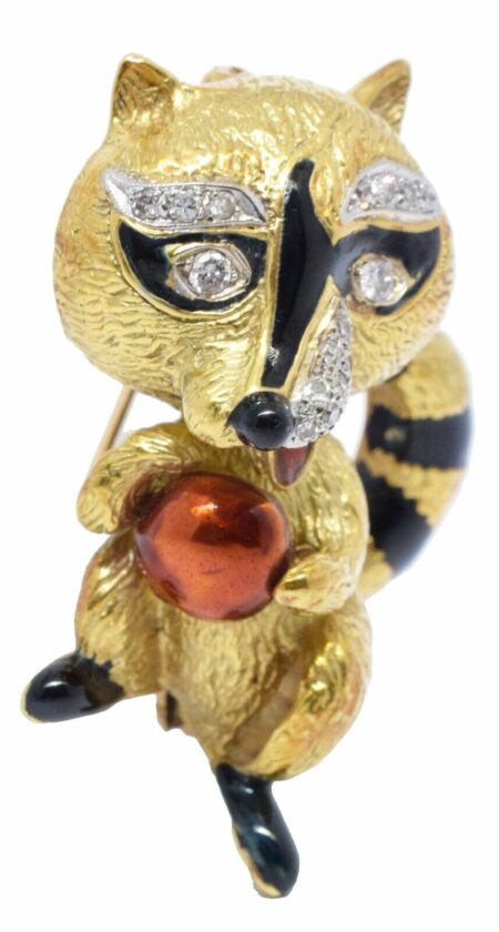 Brooch 18K Yellow Gold Diamond 
Enamel Racoon