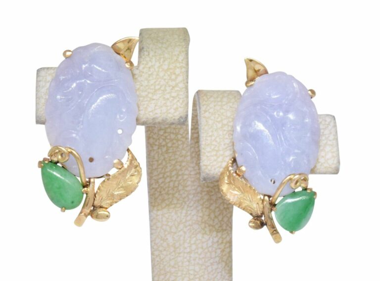 Carved Lavender Jade 
Green Jade 14k Yellow Gold Clip Earrings