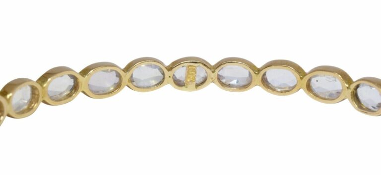 Crystal 
18k Yellow Gold Ladies Bangle Bracelet 7