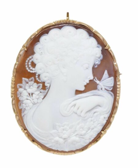 Del Gatto Shell Cameo Pendant Pin with 14k Yellow Gold Setting