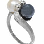 Diamond And Pearl 14K White Gold Ring Size 5.25