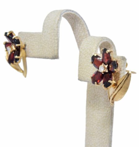 Flower Earrings in 14k Yellow Gold Diamond & Garnet