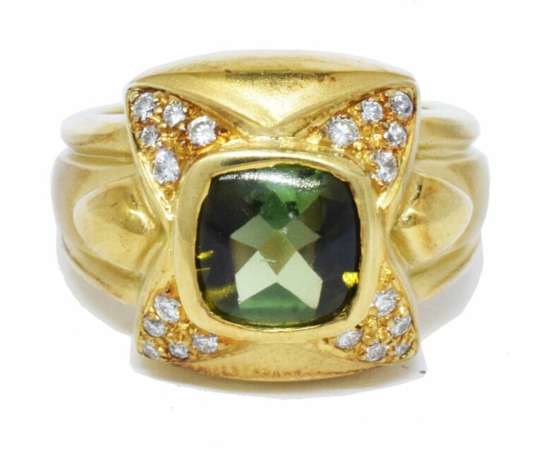 Kimberlee Teti 18k Yellow Gold Green Cabochon Tourmaline 
Diamond Ring Size 7.5