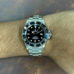 Rolex Sea-Dweller Date Stainless Steel Black Dial/Bezel Mens 40mm Watch S 16600