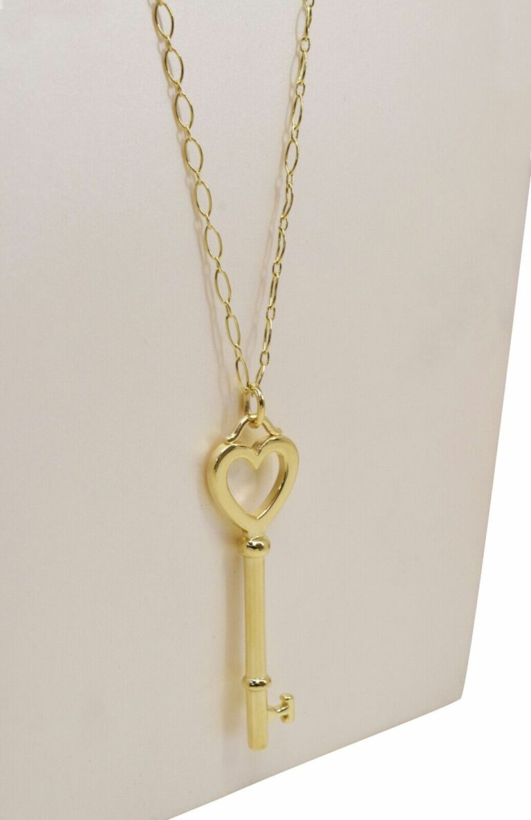 Tiffany 
Co. Heart Key 18k Yellow Gold Pendant Long Chain Necklace 31"