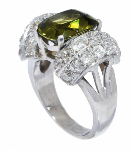 Ladies 14K White Gold Diamond 
5.50 Carat Peridot Ring