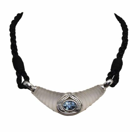 Ladies Necklace 14k White Gold Diamond 
Topaz