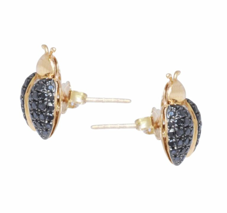 Ladybug Earrings Diamond 
18k Yellow Gold