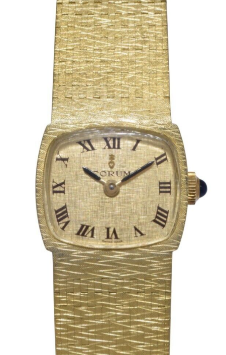 Corum Vintage 18k Yellow Gold Ladies 19.5mm Manual Dress Watch