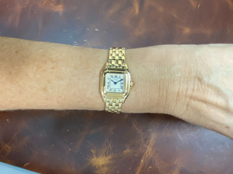 Cartier Panthere Small 18k Yellow Gold Silver Dial Ladies 22mm Quartz Watch 1070